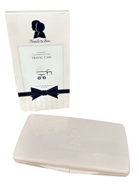 NEW in Box Noodle & Boo Pink Plastic Cleansing Cloth Wet Wipe Case Discontinued